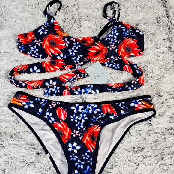 CUPSHE | OPEN FRONT WRAP TIE FLORAL BIKINI - NWT! - Picture 5 of 11